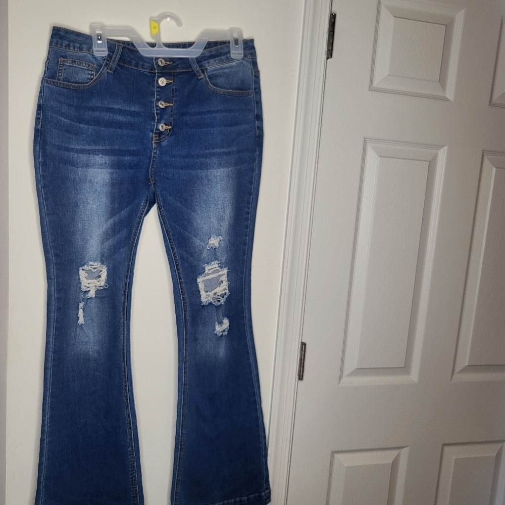 Distressed flare leg Jeans